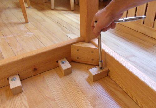Attaching Large Top General Woodworking Talk Wood - How To Fasten A Table Top