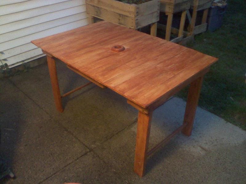 Pallet Craft - Patio Table